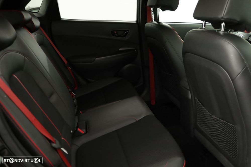 Hyundai Kauai 1.0 T-GDi Premium Pele/Tec.Vermelho - 21