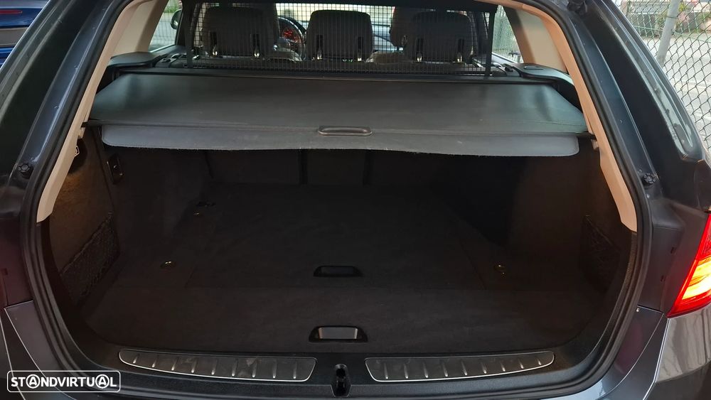 BMW 318 d Line Sport - 45