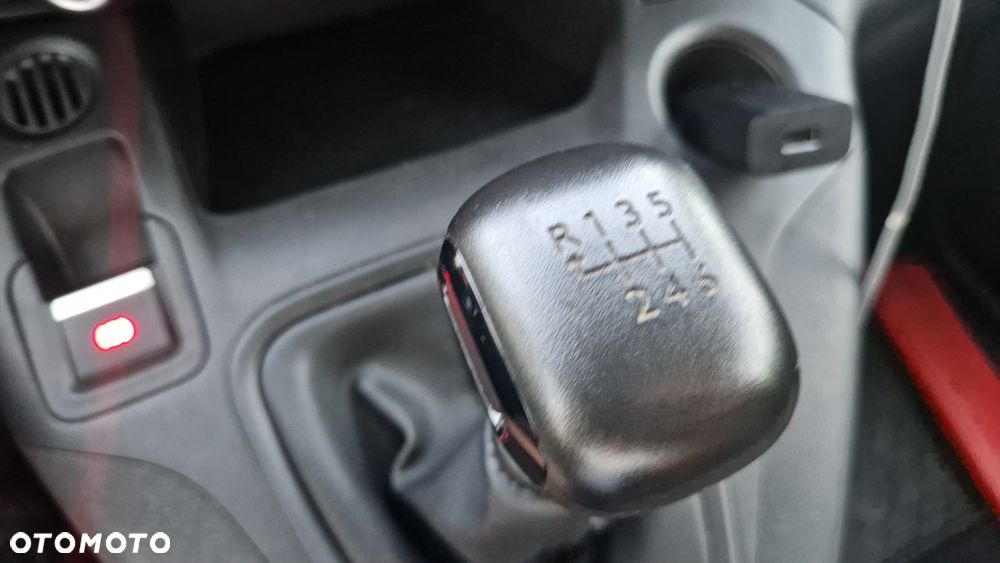 Opel combo - 17