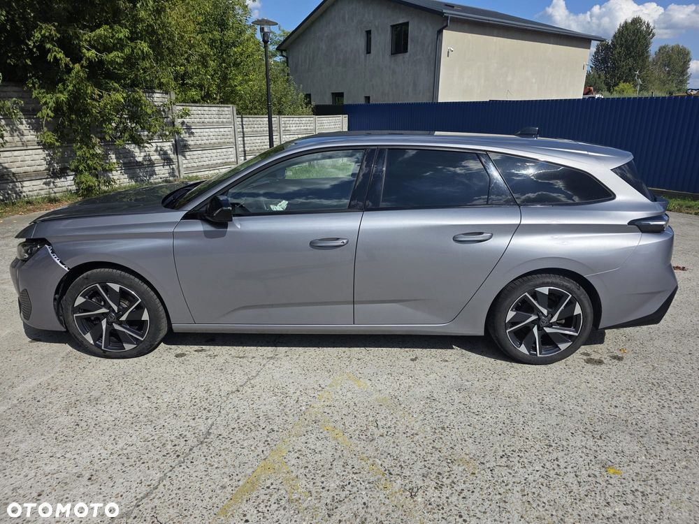 Peugeot 308 1.2 mHEV Active Pack S&S e-DCS6 - 8