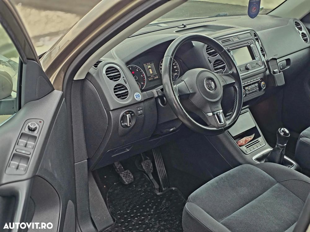 Volkswagen Tiguan 2.0 TDI DPF 4Motion Sport & Style - 9