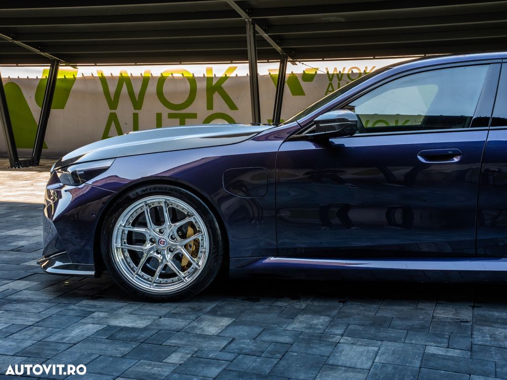 BMW M5 xDrive AT PHEV - 11