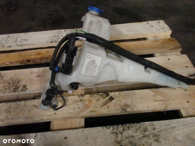 VW PASSAT B8 SKODA SUPERB III ZBIORNICZEK SPRYSKIWACZY 3V0955449A  RAF-AUTO - 3