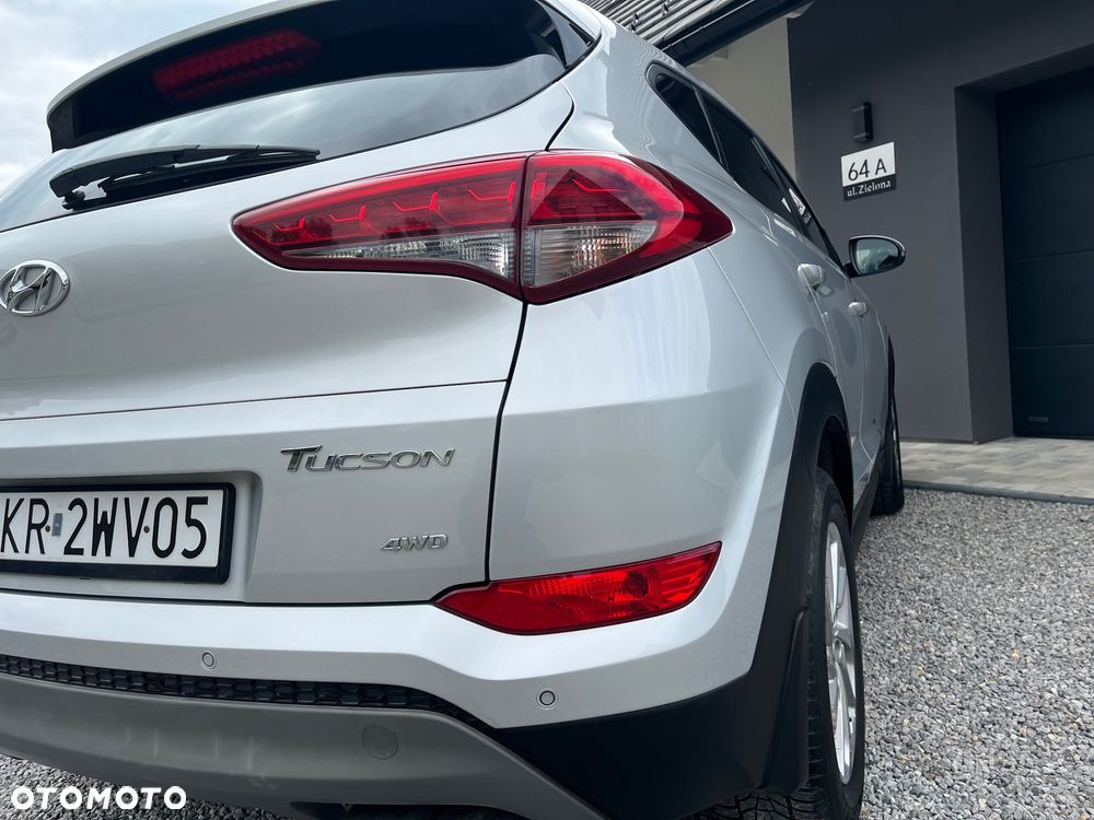 Hyundai Tucson 2.0 CRDI Comfort 4WD - 12