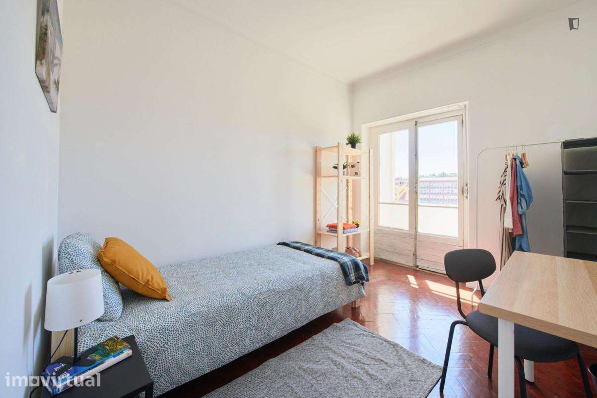 Quarto - localizado em Arroios Lisbon - Grande imagem: 3/33
