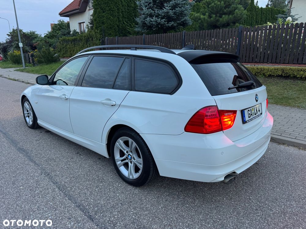 BMW Seria 3 320d DPF - 5