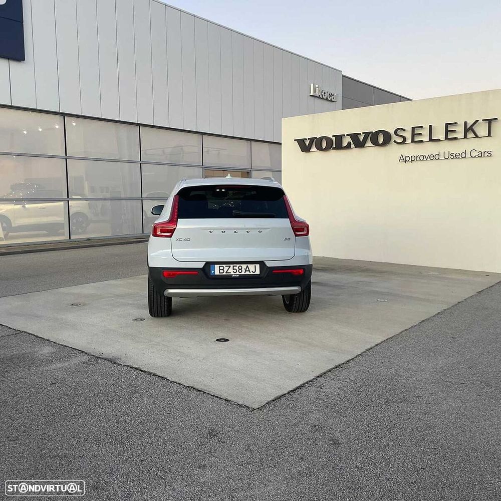 Volvo XC 40 - 4