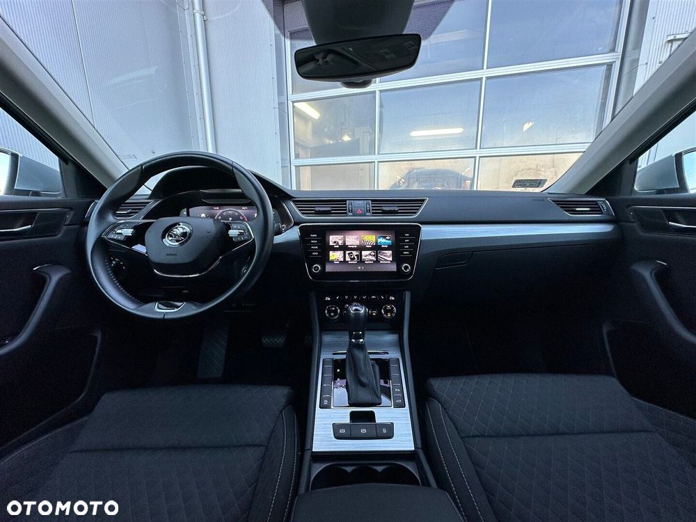 Skoda Superb 1.5 TSI Ambition DSG - 6