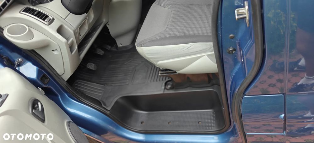 Opel Vivaro L1H1 2.9t - 17