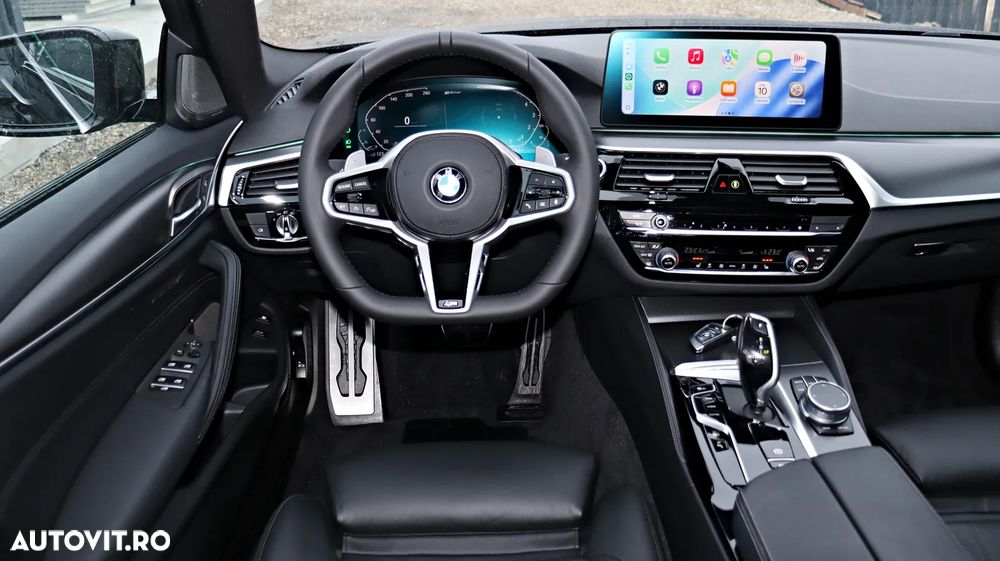 BMW Seria 5 530e Aut. - 13