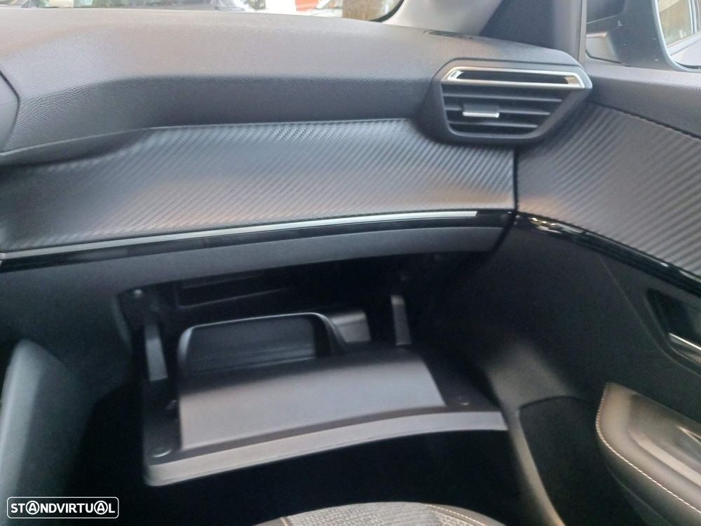 Peugeot 208 1.2 Hybrid Allure e-DCS6 - 23