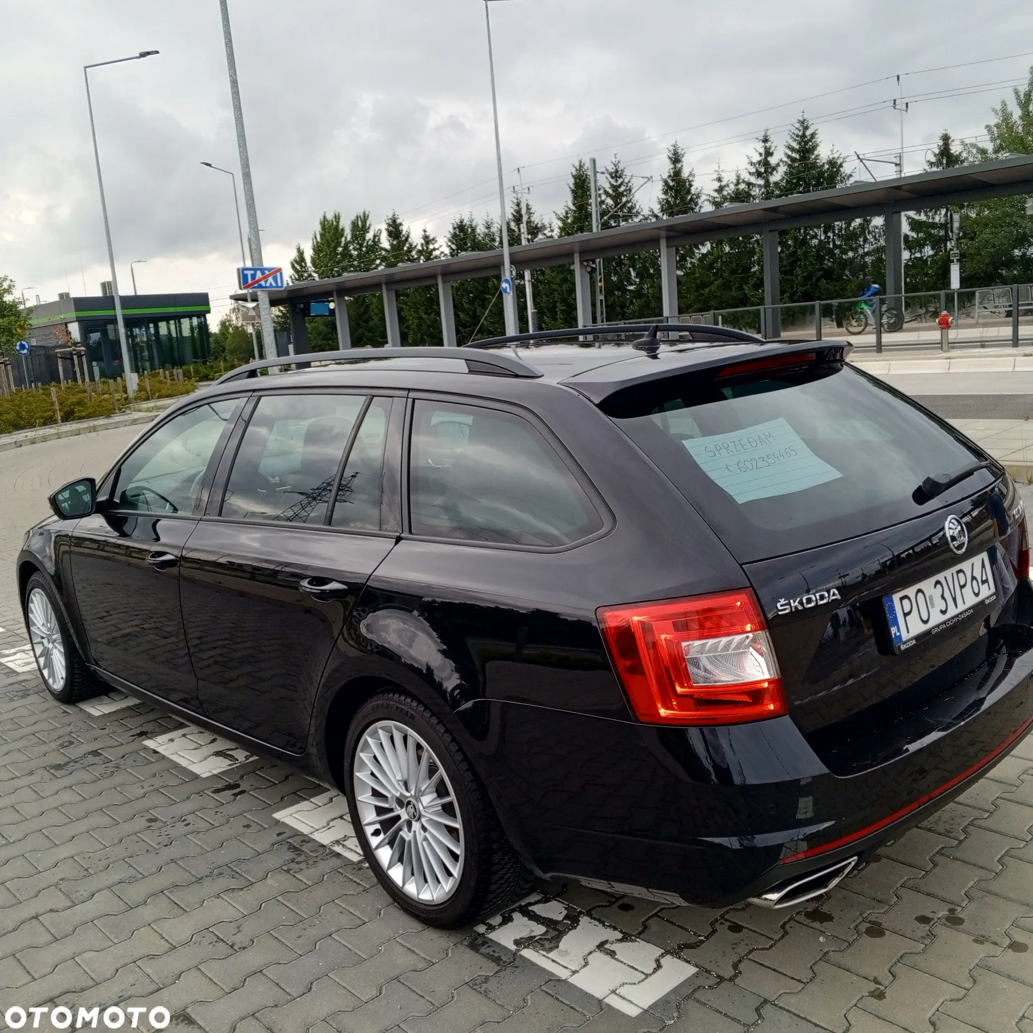 Skoda Octavia 2.0 TDI RS DSG - 7
