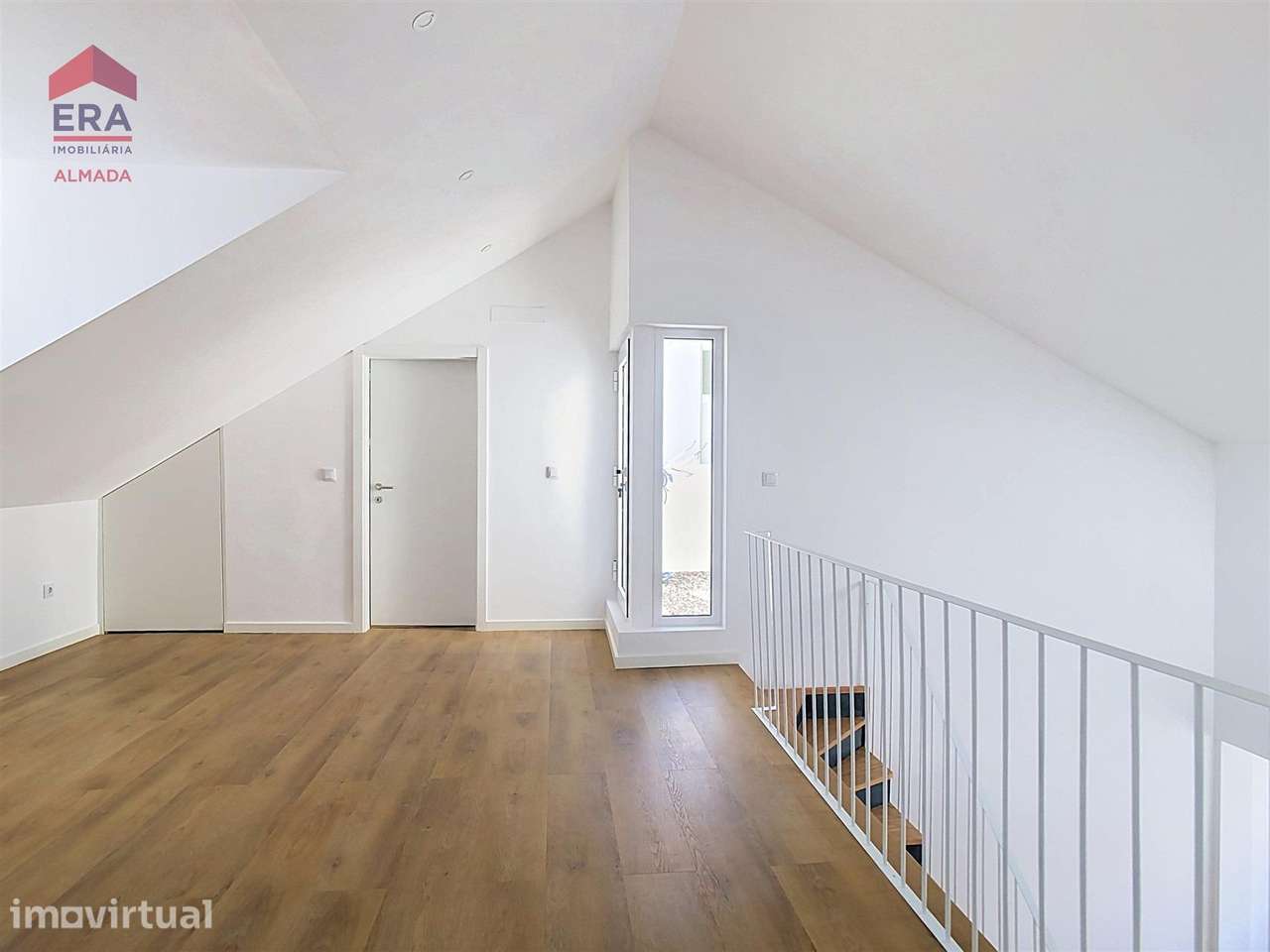 Apartamento, 100 m², Almada, Cova da Piedade, Pragal e Cacilhas - Grande imagem: 3/21