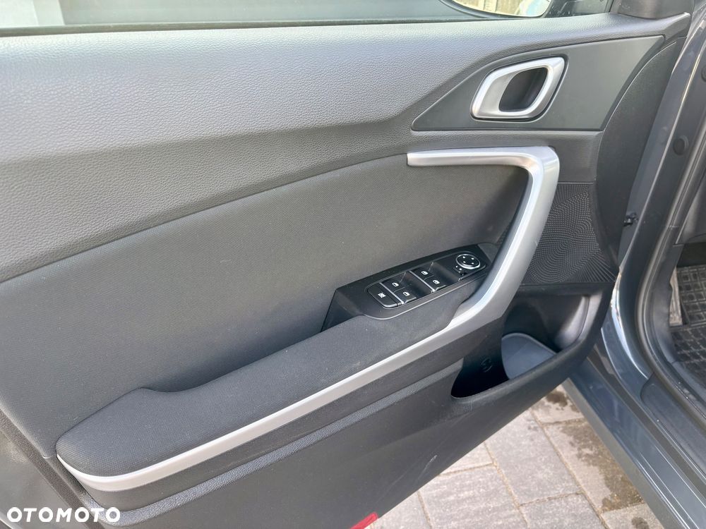 Kia Ceed 1.5 T-GDI M - 11