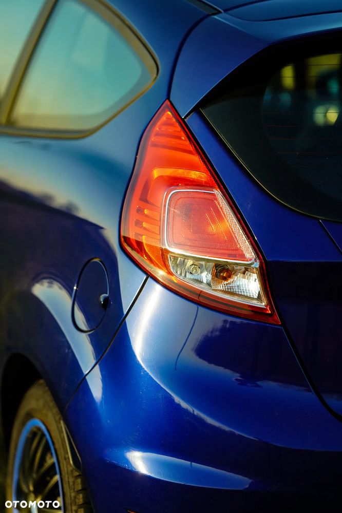 Ford Fiesta 1.25 Trend Edition - 14