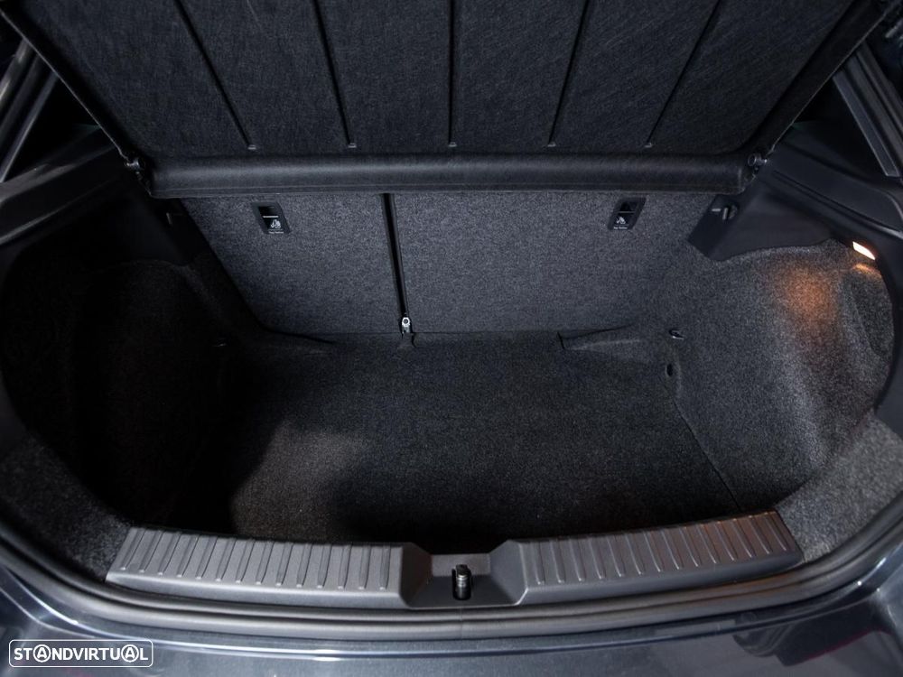 SEAT Ibiza 1.0 TSI S&S DSG FR - 12