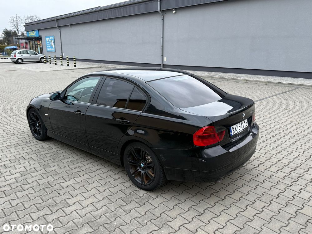 BMW Seria 3 318d - 3