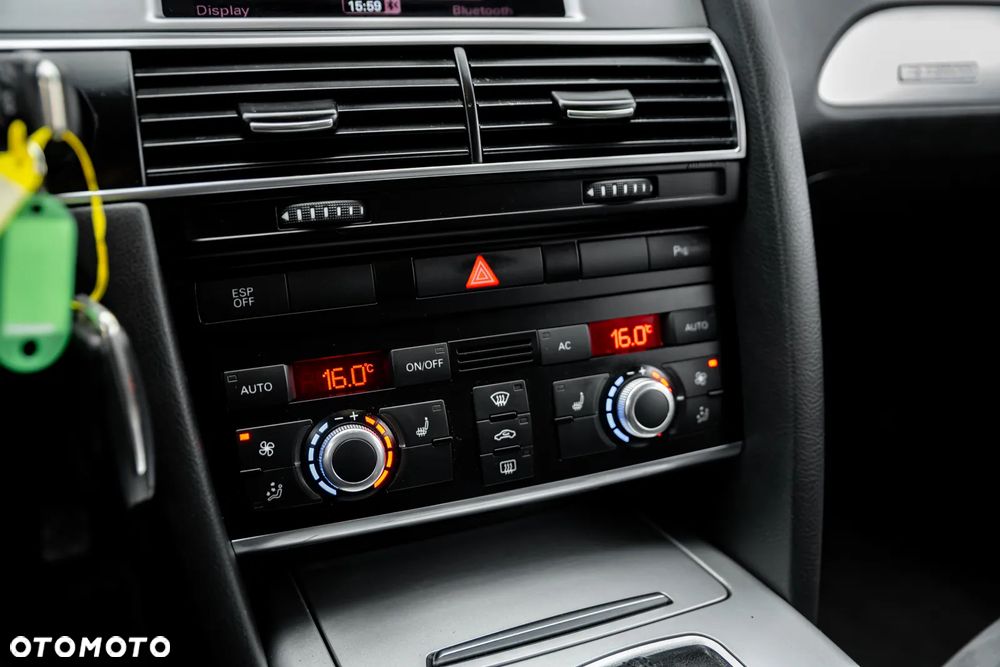 Audi A6 Avant 3.0 TDI DPF quattro tiptronic - 38