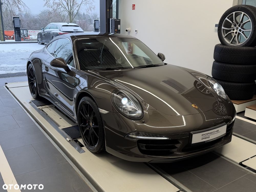 Porsche 911 Carrera 4S PDK - 17