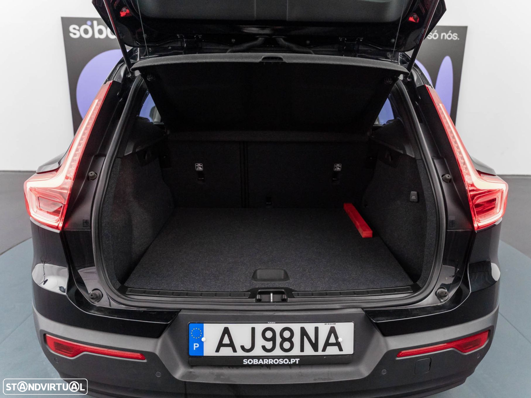 Volvo XC 40 1.5 T2 Momentum - 12
