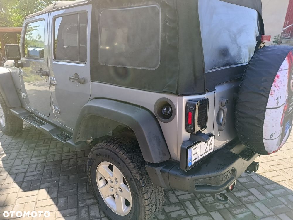 Jeep Wrangler - 3