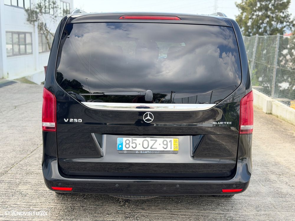 Mercedes-Benz V 250 - 31