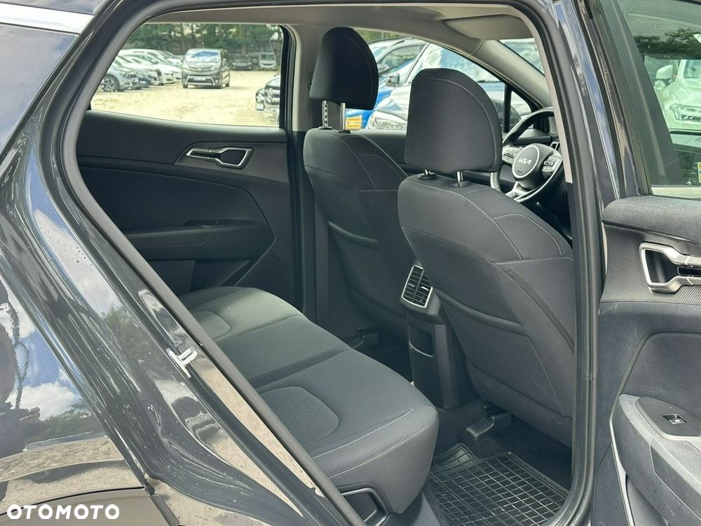 Kia Sportage - 16
