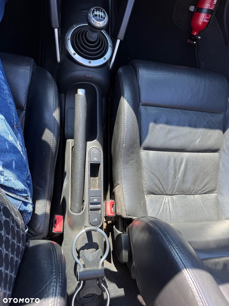 Audi TT Roadster 1.8 T quattro - 35