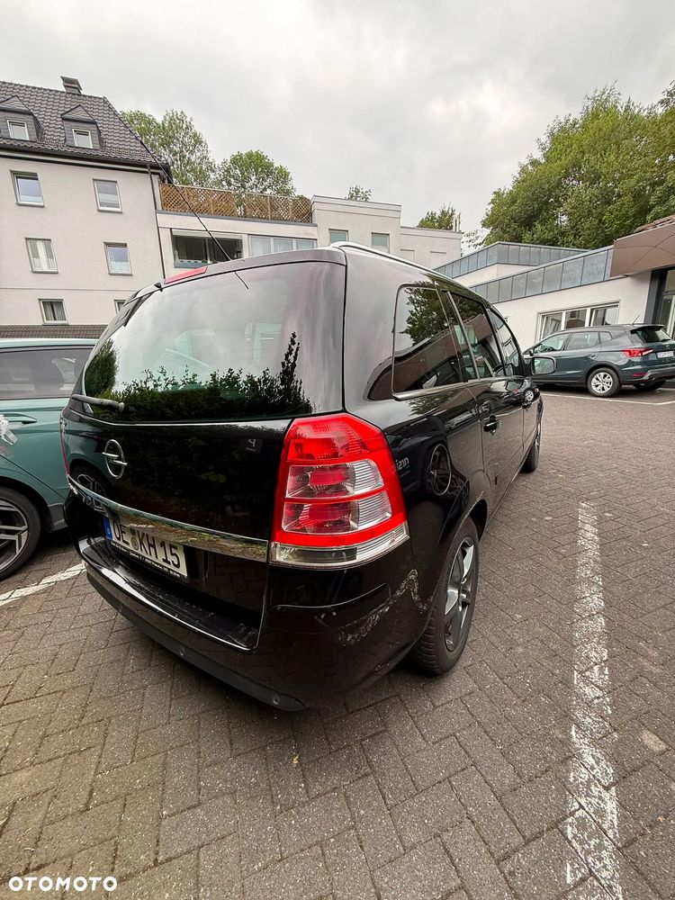 Opel Zafira 1.8 Design Edition - 3