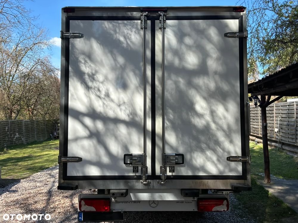 Mercedes-Benz Sprinter Chłodnia Thermo King 7 palet 2.2 CDI 143KM Salon Polska - 23