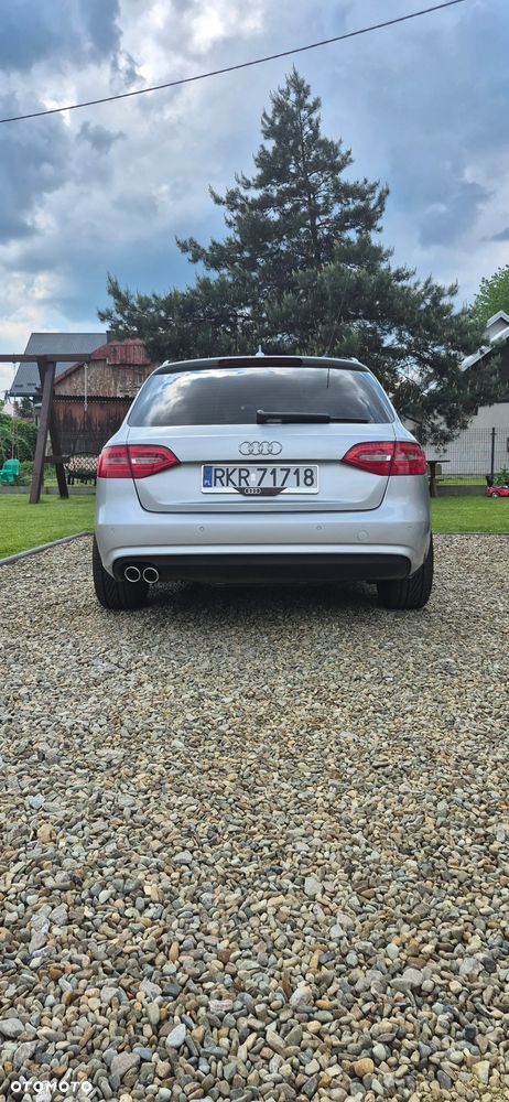 Audi A4 Avant 2.0 TDI - 8