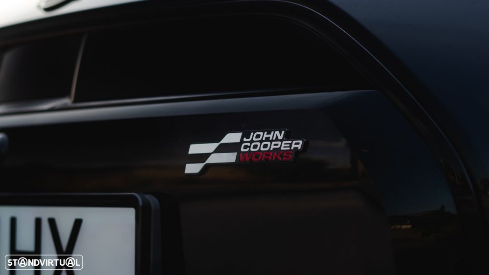 MINI 3 Portas Cooper E JCW XL - 4