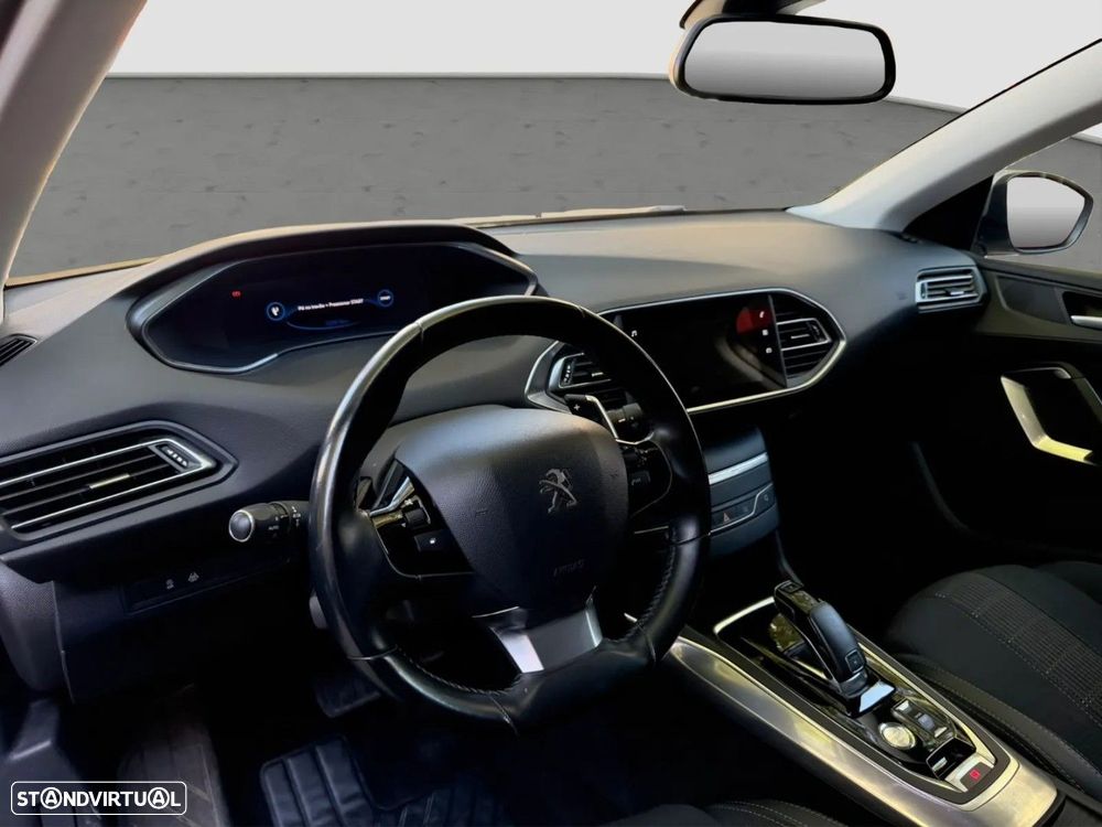Peugeot 308 SW 1.2 PureTech Allure EAT8 - 8