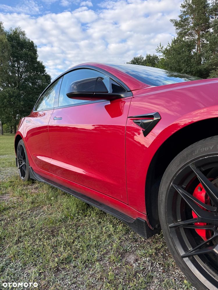 Tesla Model 3 - 7