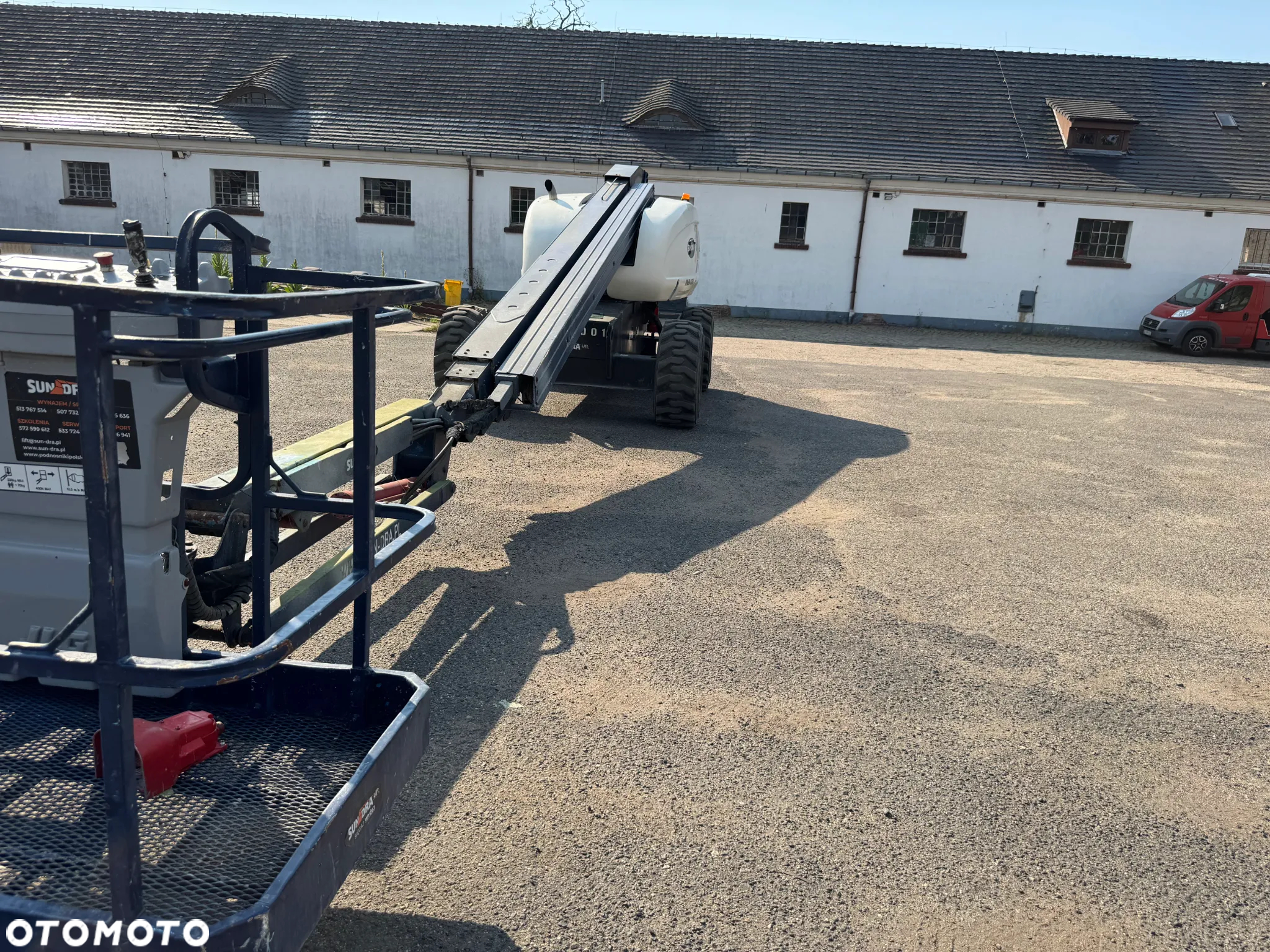 JLG 660SJ - 6