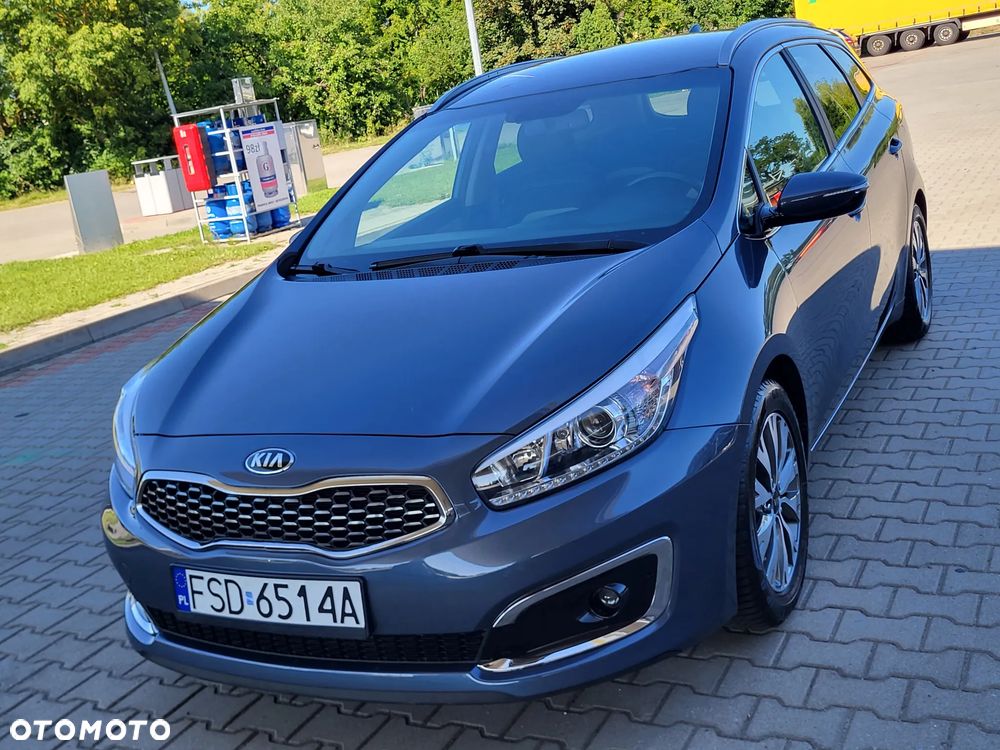 Kia Ceed 1.4 L Business Line Plus - 14