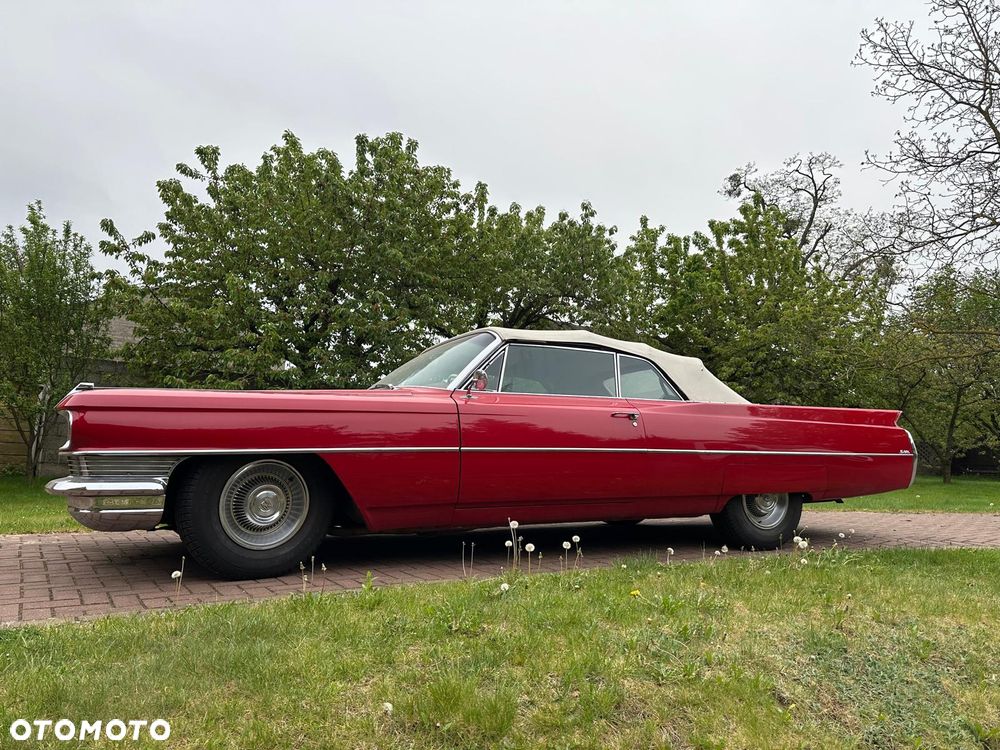 Cadillac Deville - 3