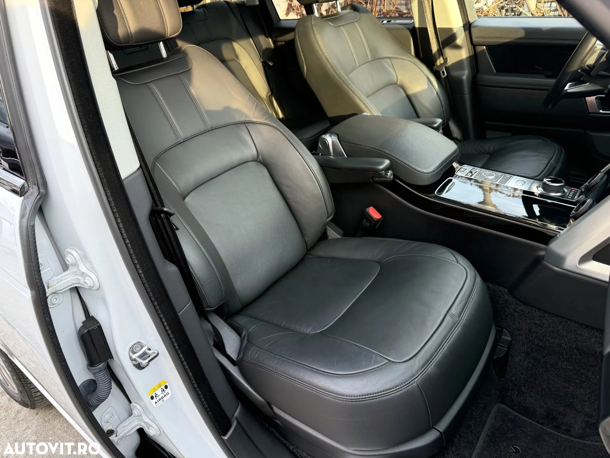 Land Rover Range Rover Vogue - 11