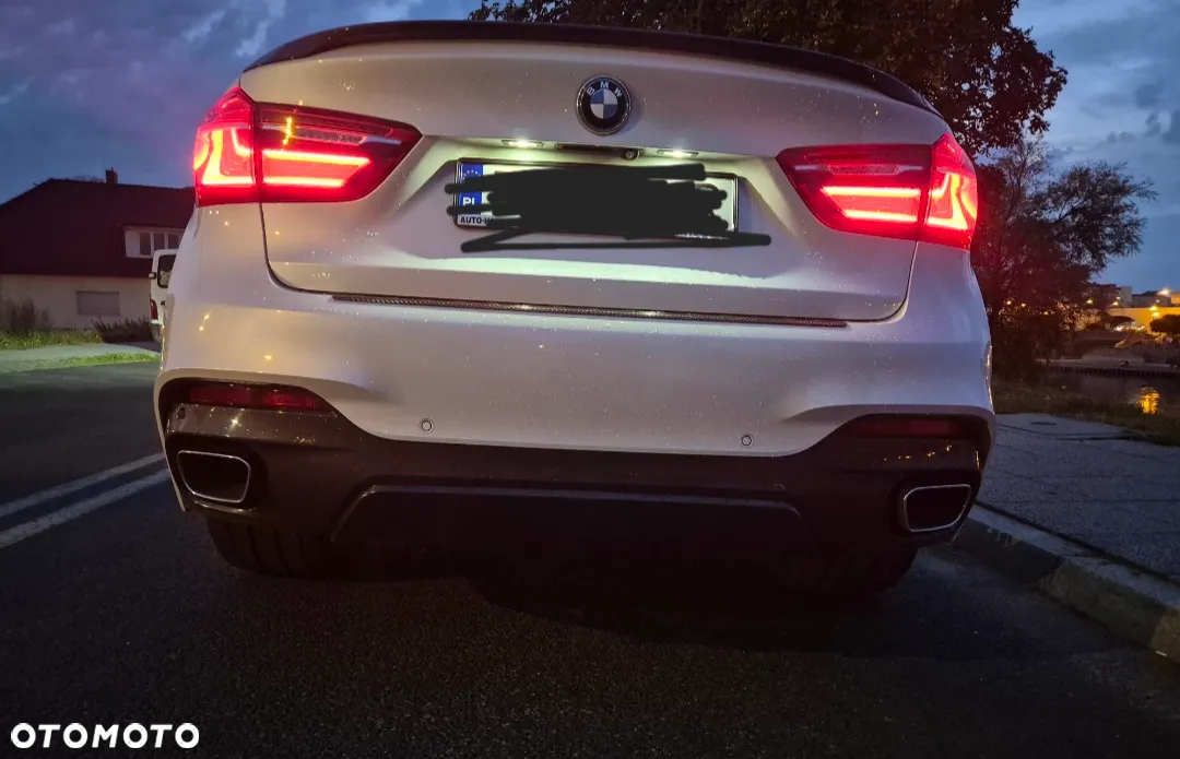 BMW X6 xDrive40d - 13