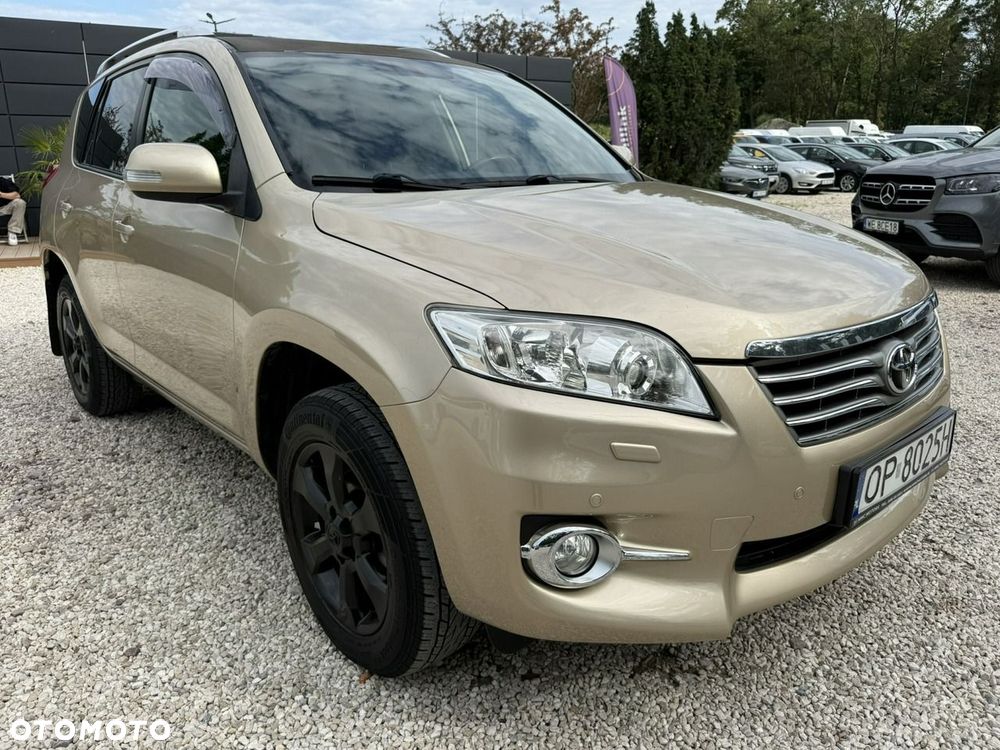 Toyota RAV4 - 5