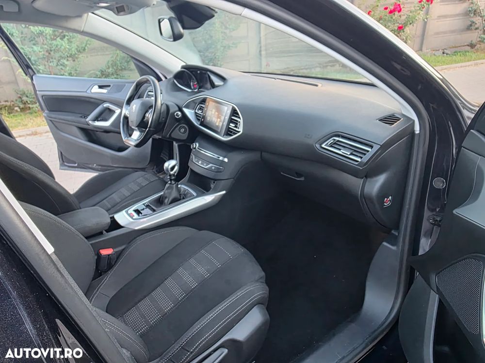 Peugeot 308 2.0 BlueHDI FAP STT Allure - 8