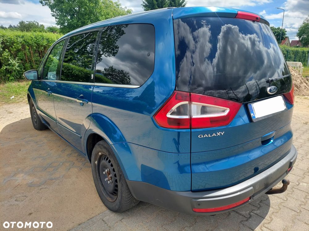 Ford Galaxy 2.0 TDCi Ghia - 9