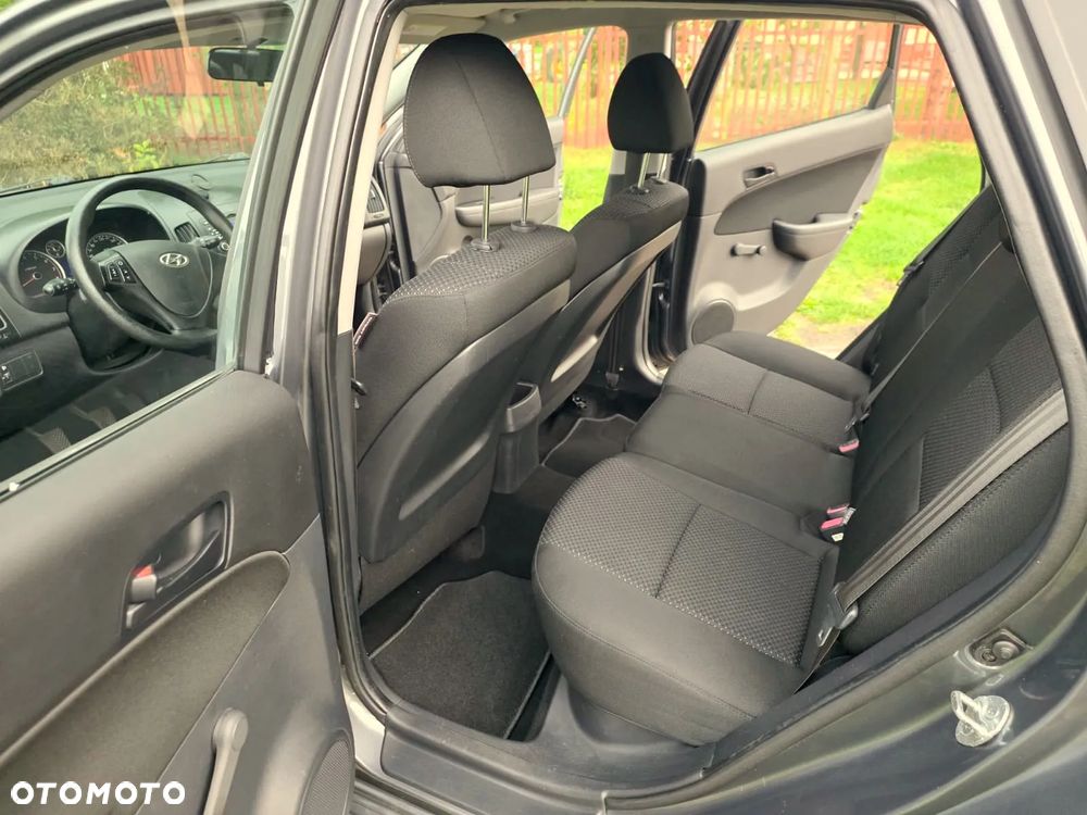 Hyundai i30 1.4 Base EU5 - 12