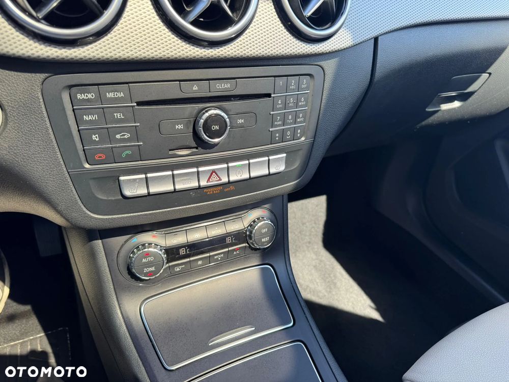 Mercedes-Benz Klasa B 250 4Matic 7G-DCT UrbanStyle Edition - 34