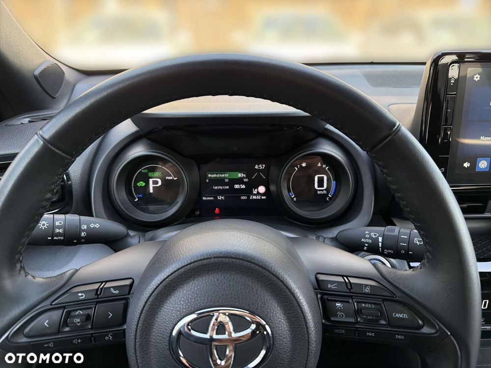 Toyota Yaris Cross Hybrid 1.5 Comfort - 16