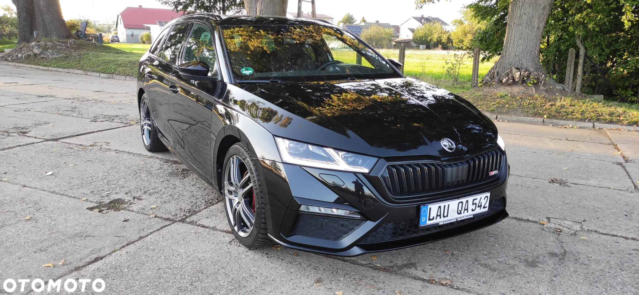 Skoda Octavia 2.0 TDI DSG RS Plus - 2