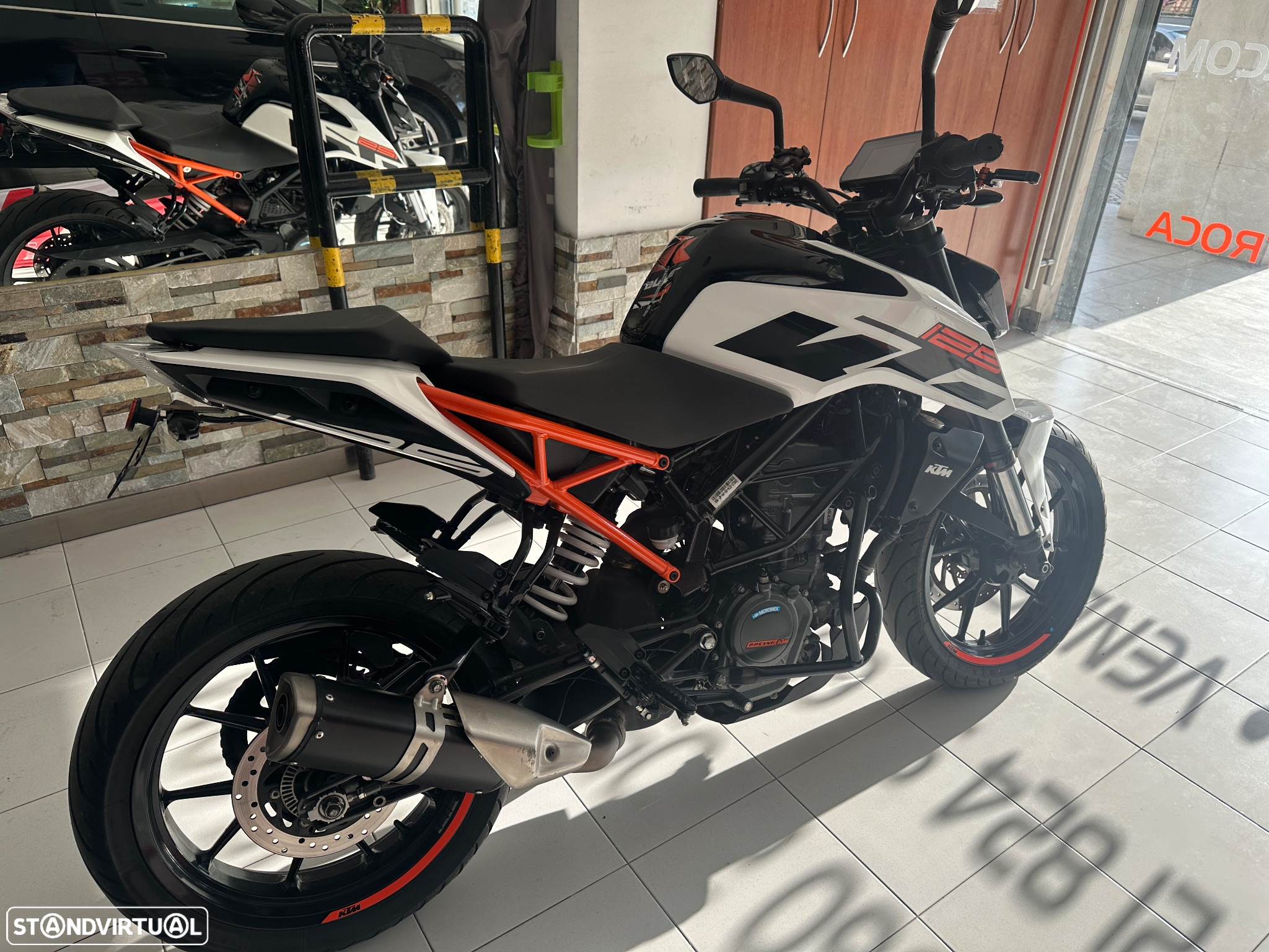 KTM Duke Duke 125 - 4