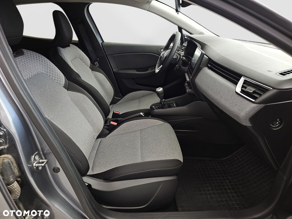 Renault Clio 1.0 TCe Evolution - 30