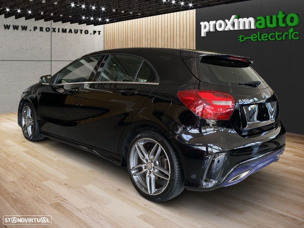 Mercedes-Benz A 180 d AMG Line - 12