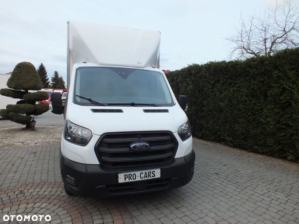 Ford Transit - 10